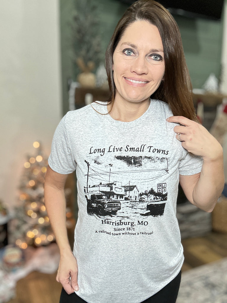 Harrisburg, MO Silhouette Shirt – Ash Gray | Town Photo Design